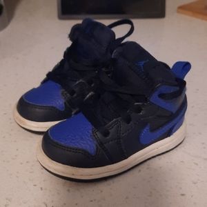 Nike Jordans blue size 4 toddler